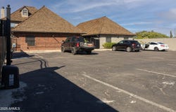 40 W BROWN Road, Mesa, AZ 85201