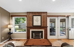 1190 Black Oaks Lane N, Plymouth, MN 55447