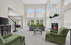 9326 Caddyshack Circle, St Louis, MO 63127