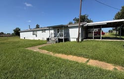 24050 FM 95N, GARRISON, TX 75946