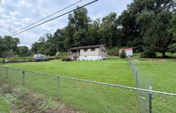 150 HUNTER ADN, NAOMA, WV 25140