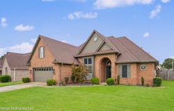 6724 Braybourne Main, Olive Branch, MS 38654