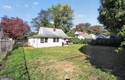 15 DREXEL Road, HATBORO, PA 19040