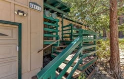 54111 Linger Ln, Idyllwild, CA 92549
