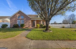87 Park Lane, Warner Robins, GA 31093