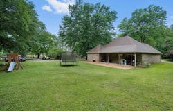 470 N WALSTON BRIDGE Rd, Jasper, AL 35504