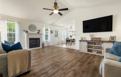 1924 Wellington, Harrison, AR 72601
