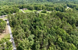 New Hope Road, Como, MS 38619