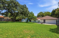 700 Highland Crest Drive, Hurst, TX 76054