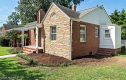 233 N 25th Street, Wilmington, NC 28405