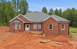 3242 Cornwell Drive, Morganton, NC 28655