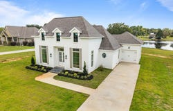 46 Long Lake, Carriere, MS 39426