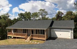 120 RIDGE TOP LN., LINDEN, VA 22642
