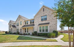 204 Venice Avenue, Flower Mound, TX 75028