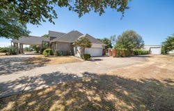 2941 N Mockingbird Lane, Midlothian, TX 76065