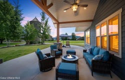218 Crooked Ear Dr, Sandpoint, ID 83864