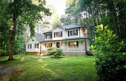 3545 Rock Falls Drive, Snellville, GA 30039