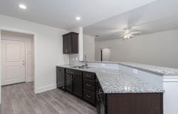 815 E Grande Blvd T-101, Tyler, TX 75703