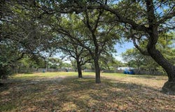 626 PINE AVE, ROCKPORT, TX 78382