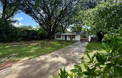 4700 Dean Dr, Pace, FL 32571