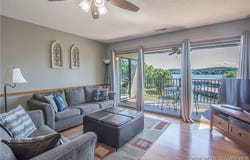 40 Robinwood Drive, Lake Ozark, MO 65049