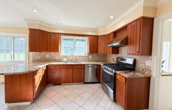 14 E Gate Road, Danbury, CT 06811