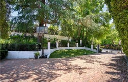 4414 Park Mallorca, Calabasas, CA 91302