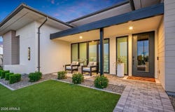 5770 S LOBACK Lane, Gilbert, AZ 85298