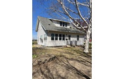 521 9th Avenue, Madison, MN 56256