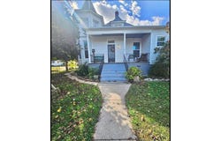 418 Front St, Vanceburg, KY 41179