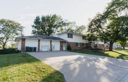 807 3rd Street, Durant, IA 52747