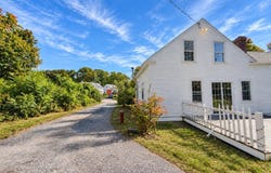 137 Damon Rd, Ashby, MA 01431