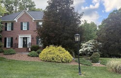 8281 Cardington Dr, Roanoke, VA 24019