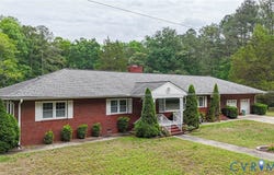 285 Michaels Lane, West Point, VA 23110