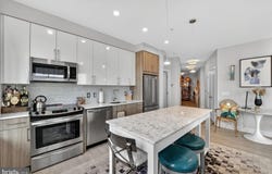 145 RIVERHAVEN Drive, OXON HILL, MD 20745