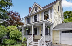 16 Chestnut Street, Cold Spring, NY 10516