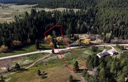 499 Bunkhouse Road, Darby, MT 59829