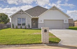 4230 Village Park Drive, Skiatook, OK 74070