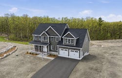 52 Daniel Rd, Derry, NH 03038