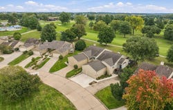8022 Echo Drive, Norwalk, IA 50211