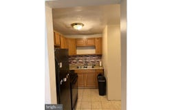 72 DAIMLER Drive, CAPITOL HEIGHTS, MD 20743