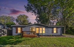 4232 Balmoral Drive, Lansing, MI 48911