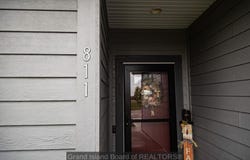 811 Remington Dr, Kearney, NE 68847