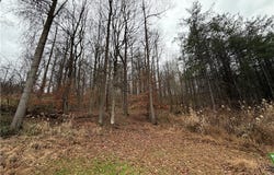 25 Pinson Drive, Winfield, WV 25213