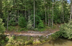 25 Lakes Edge Way, Marietta, SC 29661