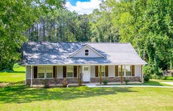 165 N CARROLL ST, Bowdon, GA 30108