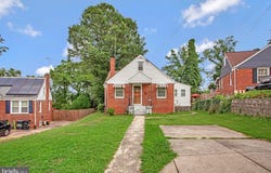 4809 68TH AVE, HYATTSVILLE, MD 20784