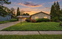 1913 Moraine Drive, Champaign, IL 61822
