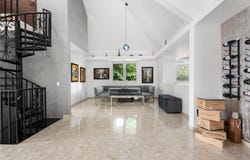 19 CALLE "E", GUAYNABO, 00971