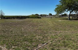 137 Harbor Circle, Mathis, TX 78368